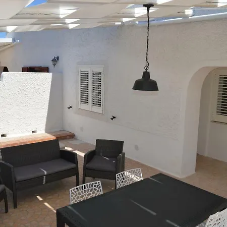 Villa Almarea Corallo In Vicino Al Mare - Affitto Breve